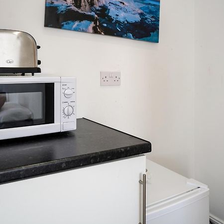 Homesly Guest Rooms, Comfortable En-Suite Guest Rooms With Free Parking And Self Check-In Berwick Upon Tweed Ngoại thất bức ảnh