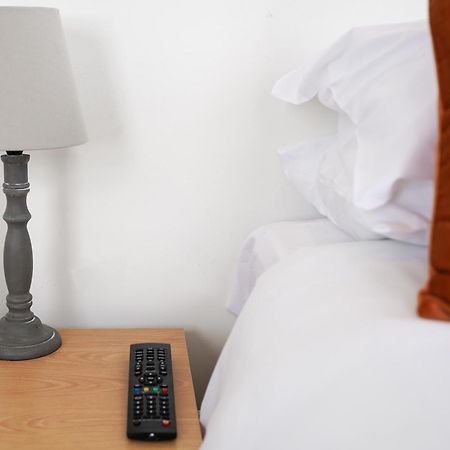Homesly Guest Rooms, Comfortable En-Suite Guest Rooms With Free Parking And Self Check-In Berwick Upon Tweed Ngoại thất bức ảnh