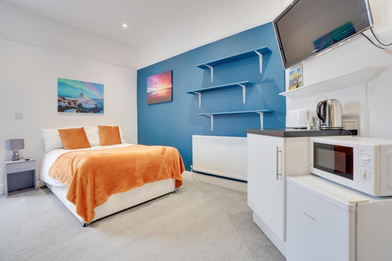 Homesly Guest Rooms, Comfortable En-Suite Guest Rooms With Free Parking And Self Check-In Berwick Upon Tweed Ngoại thất bức ảnh