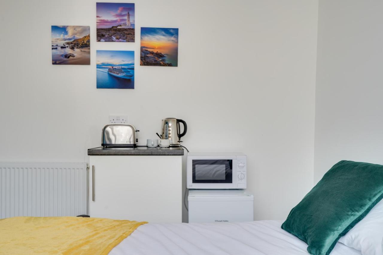 Homesly Guest Rooms, Comfortable En-Suite Guest Rooms With Free Parking And Self Check-In Berwick Upon Tweed Ngoại thất bức ảnh