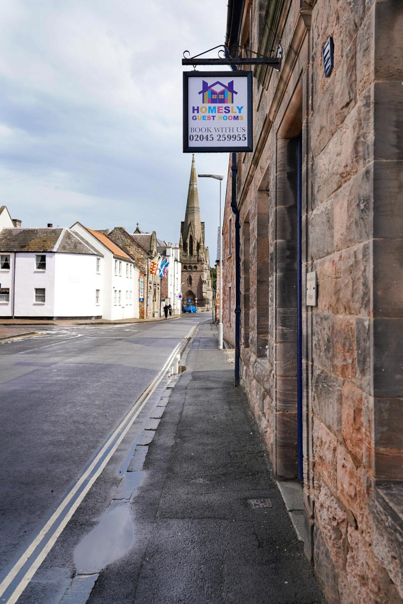 Homesly Guest Rooms, Comfortable En-Suite Guest Rooms With Free Parking And Self Check-In Berwick Upon Tweed Ngoại thất bức ảnh