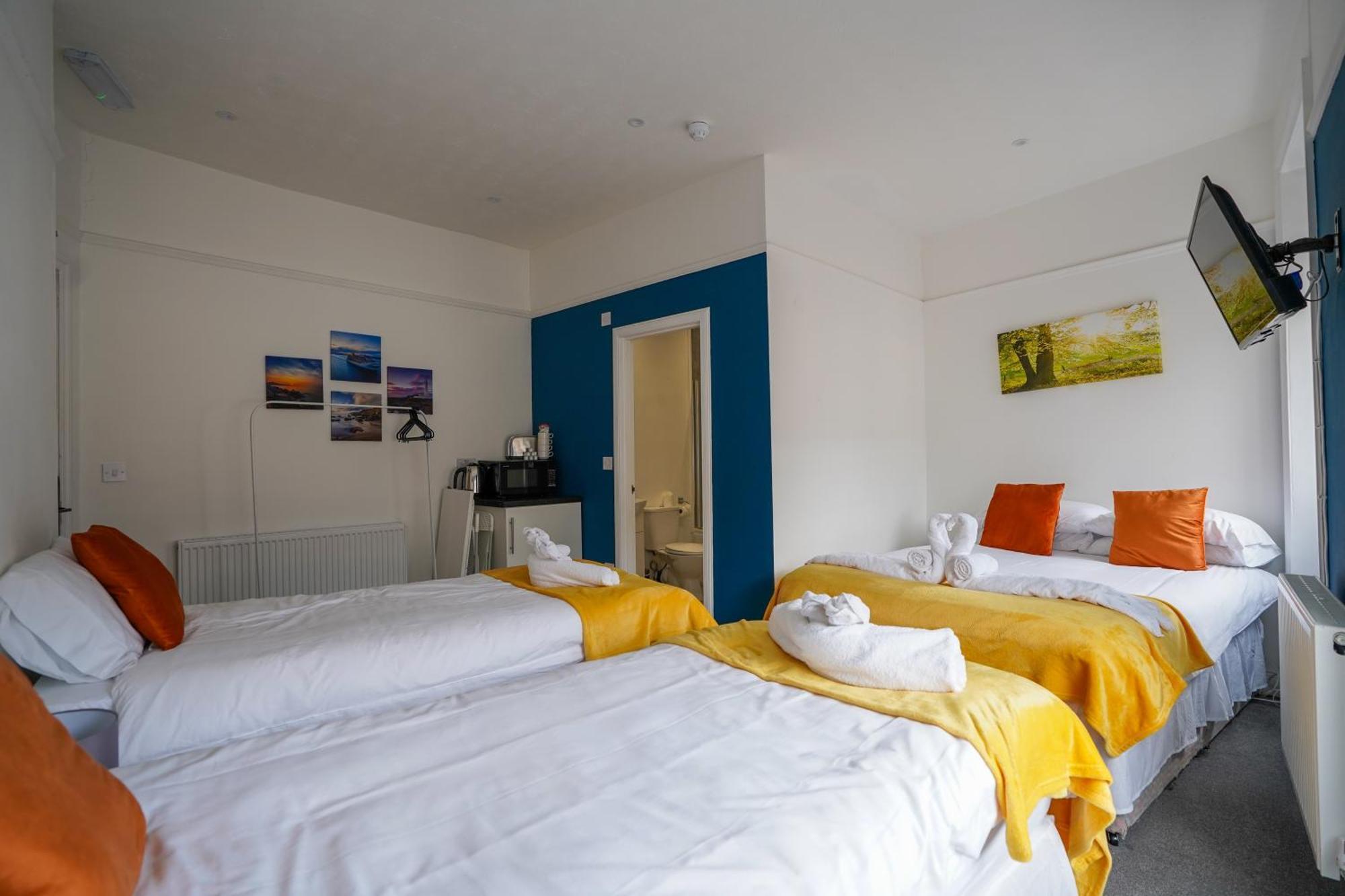 Homesly Guest Rooms, Comfortable En-Suite Guest Rooms With Free Parking And Self Check-In Berwick Upon Tweed Ngoại thất bức ảnh
